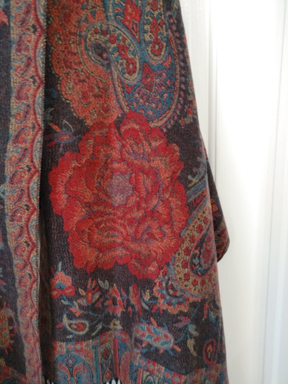 Nine West Shawl - Picture 3 of 3